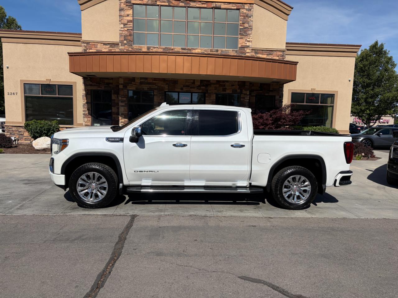 gmc sierra 1500 2021 1GTU9FEDXMZ377068 image gmc sierra 1500 2021 1GTU9FEDXMZ377068 image